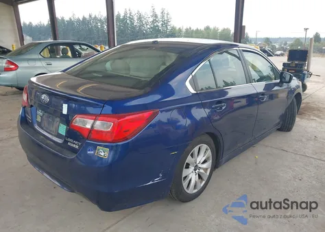 2015 Subaru Legacy 2.5I Premium из США, поврежденный, VIN 4S3BNAC65F3064963